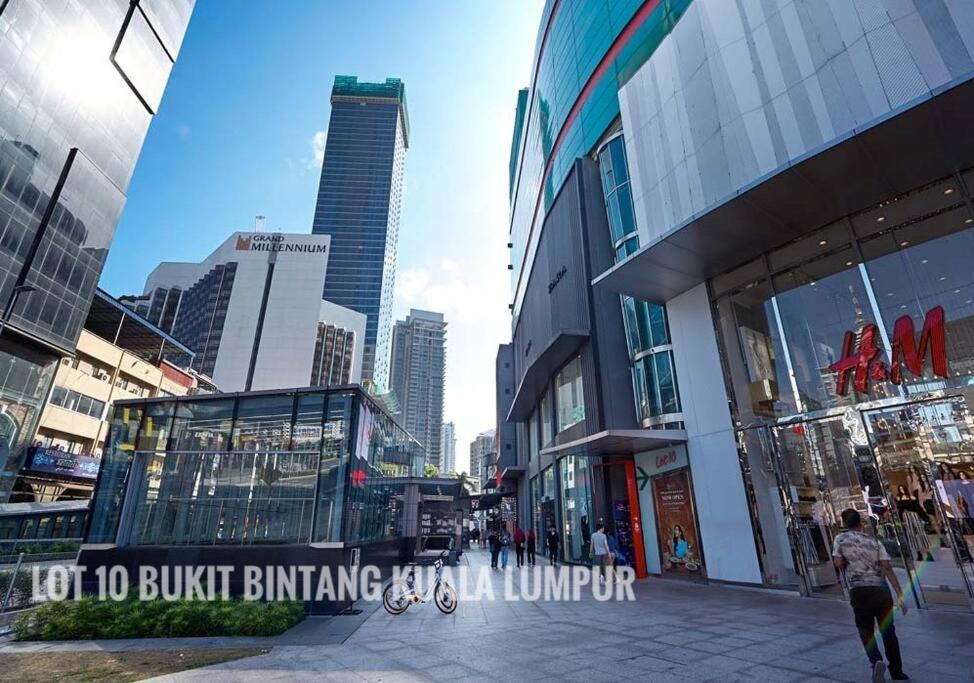 Pangsapuri Fahrenheit Bukit Bintang Big Group 13pax Family *